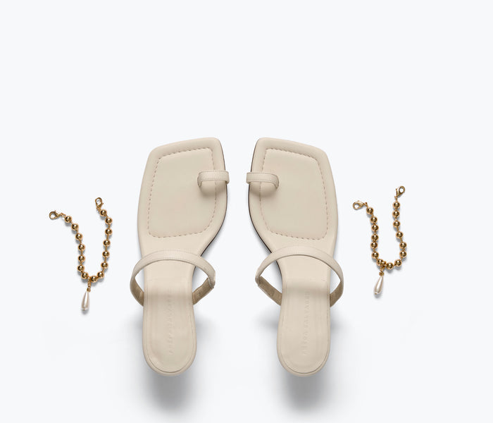 FREDA SALVADOR Aurora Sandal heel with macadamia-colored calf chain strap, stylish and elegant footwear.