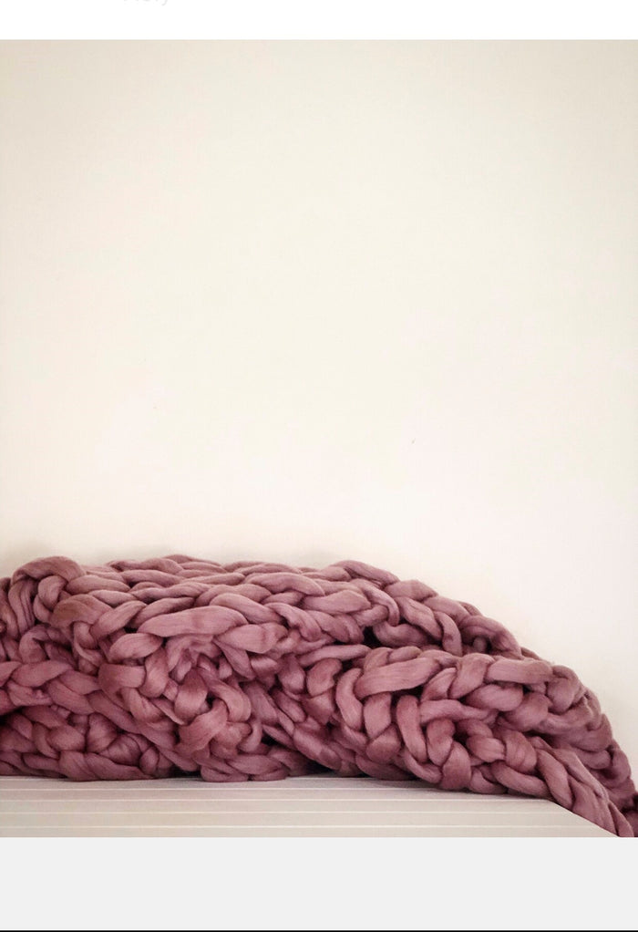 ‘Bed sized’ throws