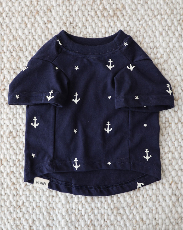 relaxed fit dog t shirt with nautical anchor pattern, lightweight clothing for stylish pets