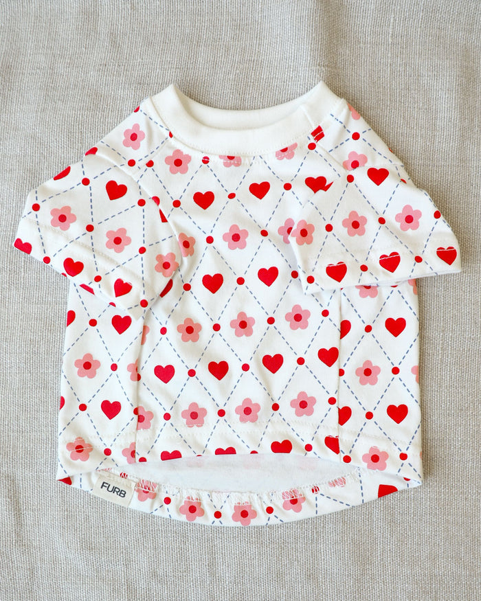 Argyle Heart Print dog t-shirt – Casual Cutie Heart Argyle Dog T-Shirt