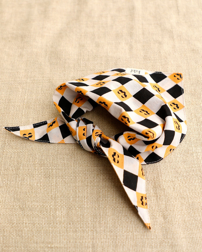 Check Checkerboard Pumpkin dog bandana – Check-or-Treat Pumpkin Bandana