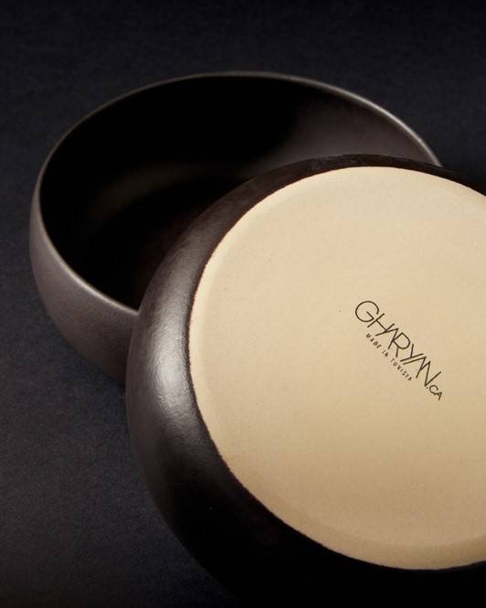 Chef's Kiss Matte Black Pet Bowl, stylish and durable for pets like French Bulldogs and Yorkies.