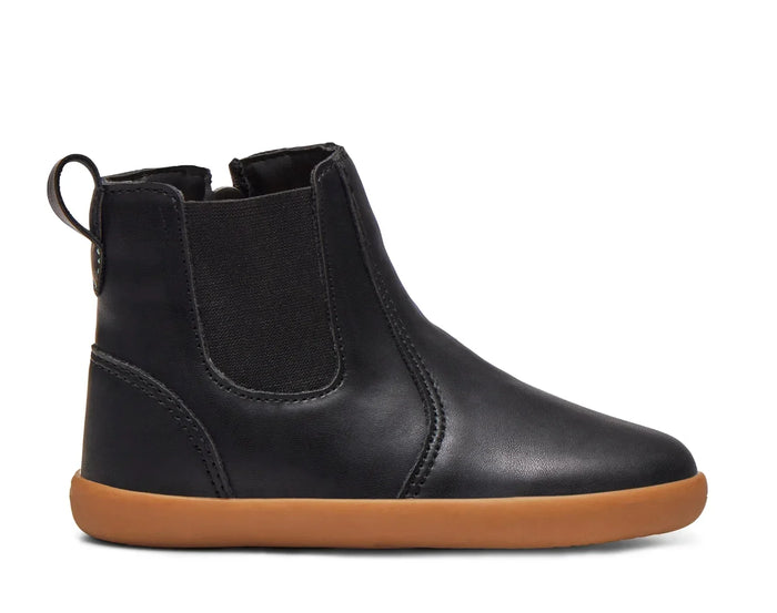 Side view of Ten Little Chelsea Boots - Classic Black. Available at www.tenlittle.com
