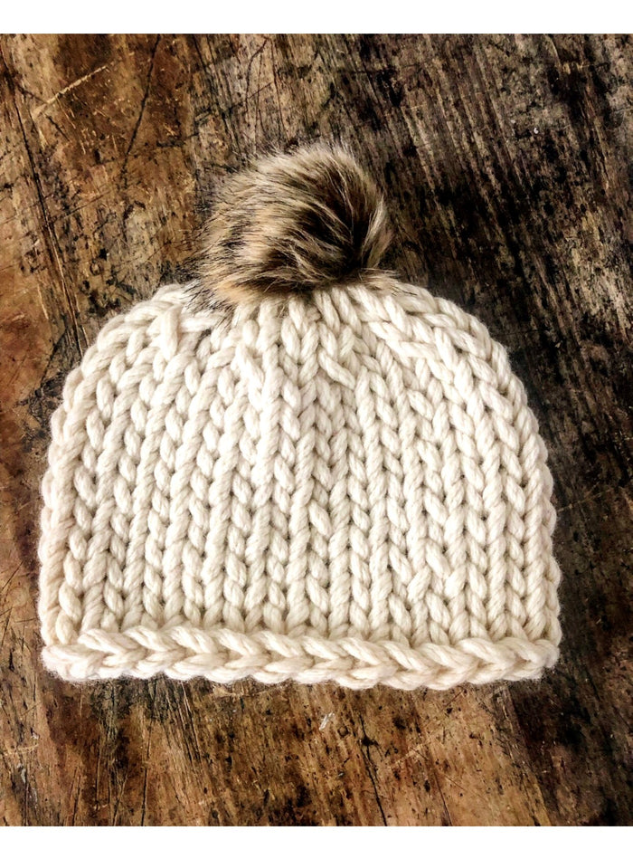 adult size (one size fits most) / natural cream / fluffy pom pom