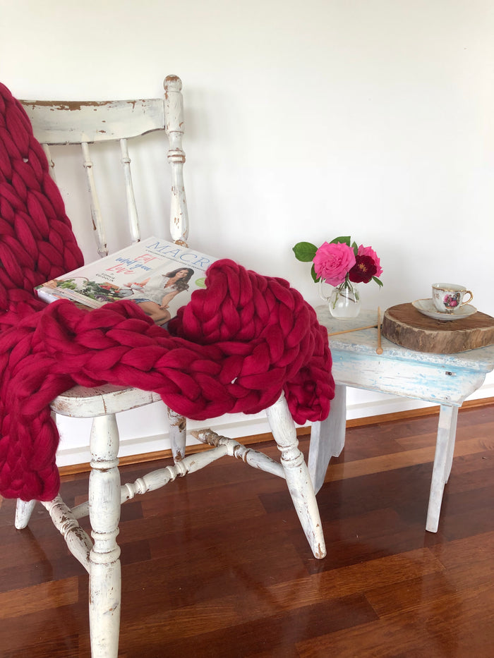 rich fuchsia / couch throw