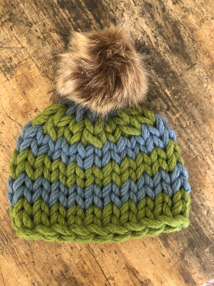 Spring green/steel blue / Pom Pom