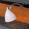 CORNETTE À PINCER, porcelaine brillante ou mate