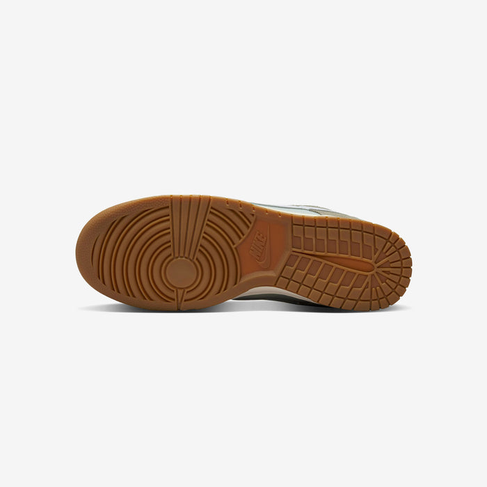 Dunk Low Retro Se