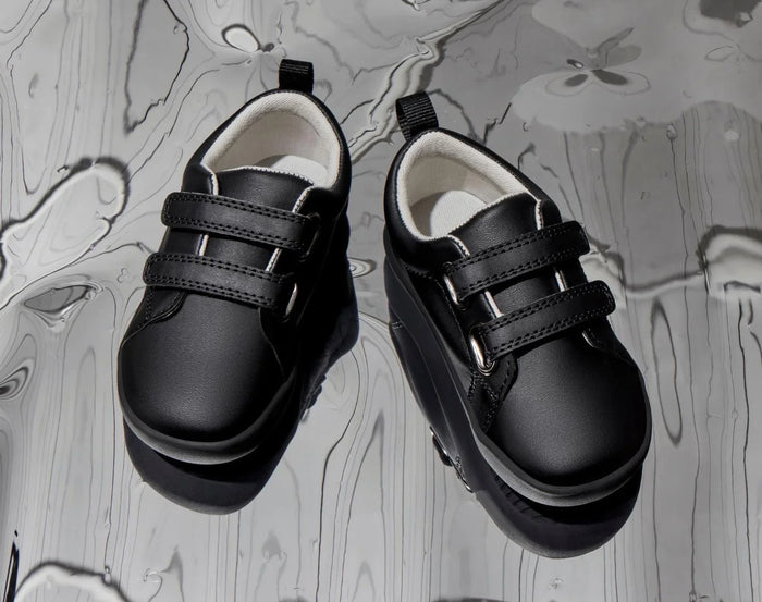 Top view of Ten Little Everyday Original - All Black. Available at www.tenlittle.com