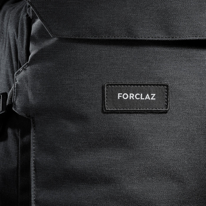 {*carbon-gray-8580006*}