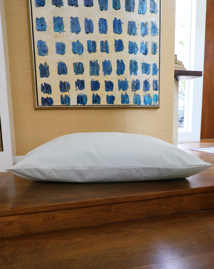 Waterproof liner for dog beds, perfect for protecting your pet's bed from accidents.