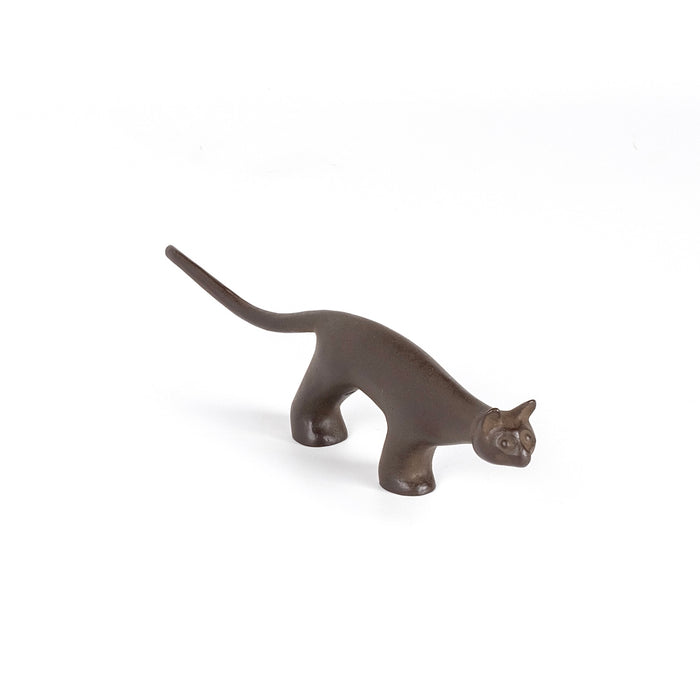Medium iron cat sculpture by Suzuki Morihisa studio.