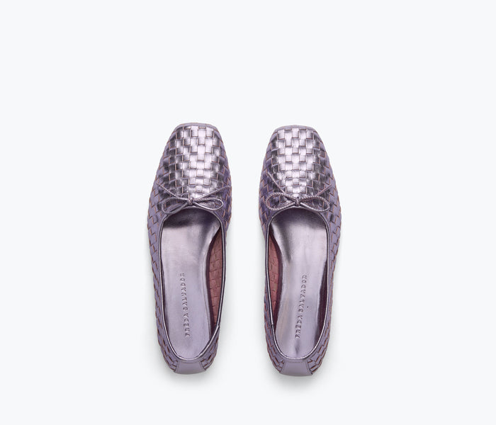 Freda Salvador JADA square toe ballet flat in metallic lilac with smooth leather upper and stylish, comfortable design.