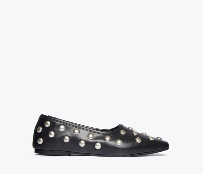 Black FREDA SALVADOR Jessie ballet flat with rounded toe and sleek design, shown from the front.