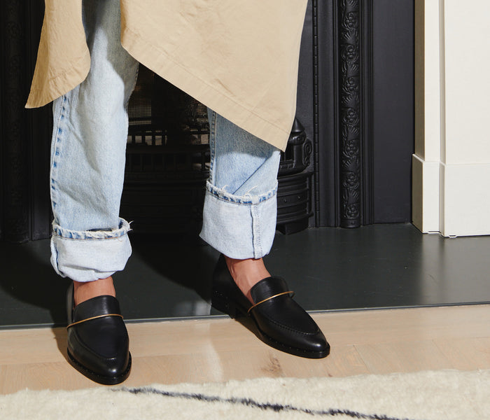 Black FRĒDA SALVADOR Light Halo Loafer with sleek leather design and stylish stitching, perfect for casual or formal wear.