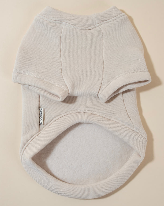 Lil’ Lover dog sweatshirt, stylish and comfortable for your dog’s casual outings.