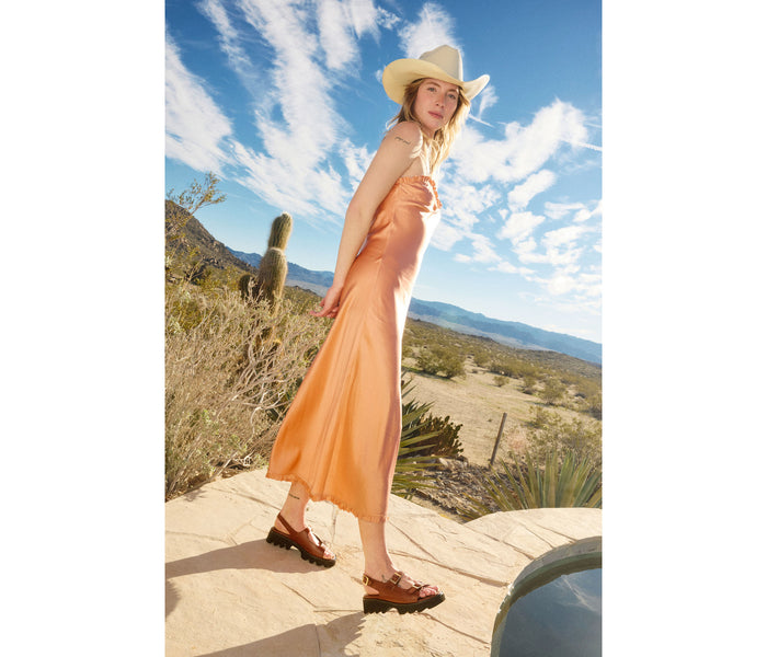 Freda Salvador Mindy Lug Sole Sandal in chocolate calf leather with chunky lug sole, stylish and comfortable summer footwear.