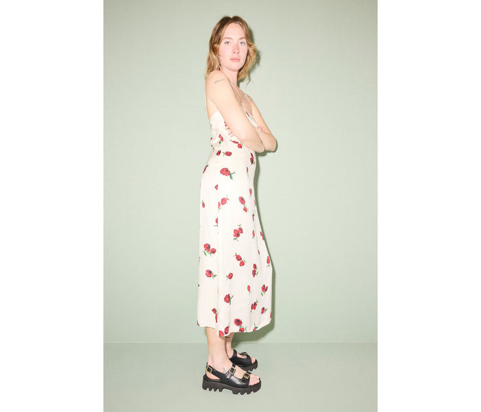 Black Freda Salvador Mindy Lug Sole Sandal with chunky heel and calf leather straps, stylish and comfortable for casual wear.