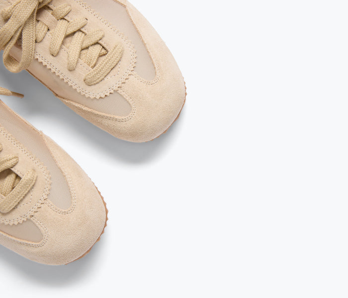 Fredsa Salvador Minnie ballet sneaker in beige suede with rounded toe and flat sole, stylish and comfortable for everyday wear.