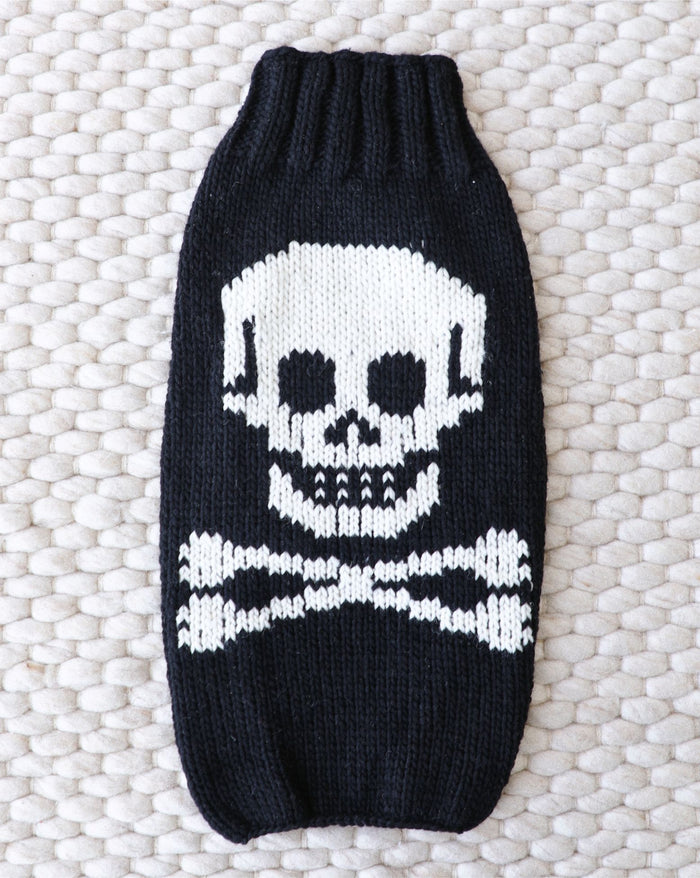 Stylish grey dog sweater with playful “No Bones About It” design for small dogs.
