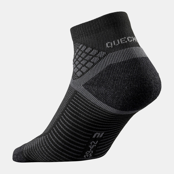 {*graphite-black-8616568*}