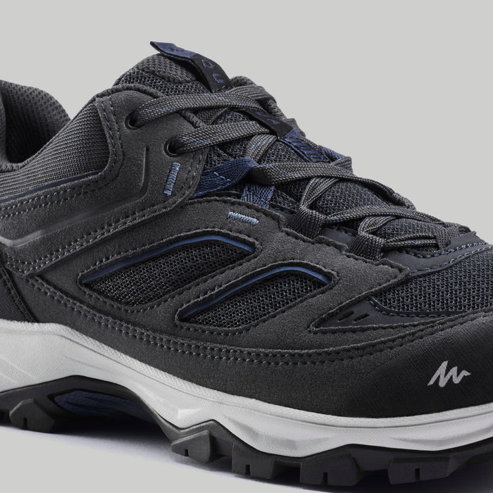 {*carbon-gray-8555093*}