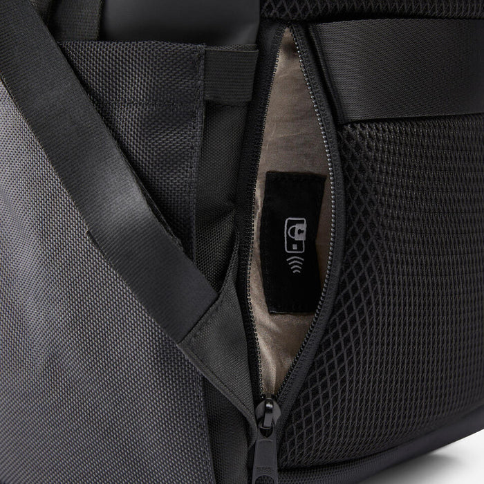 Roll-top backpack with laptop pocket, Commute 900 29L