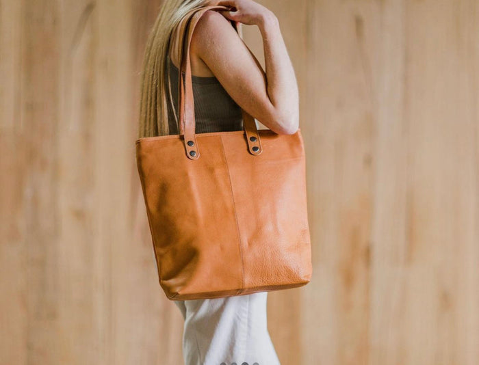 Sarah- Tan leather tote bag