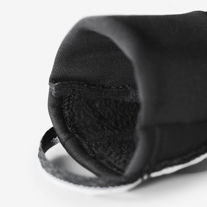 {*graphite-black-8820390*}