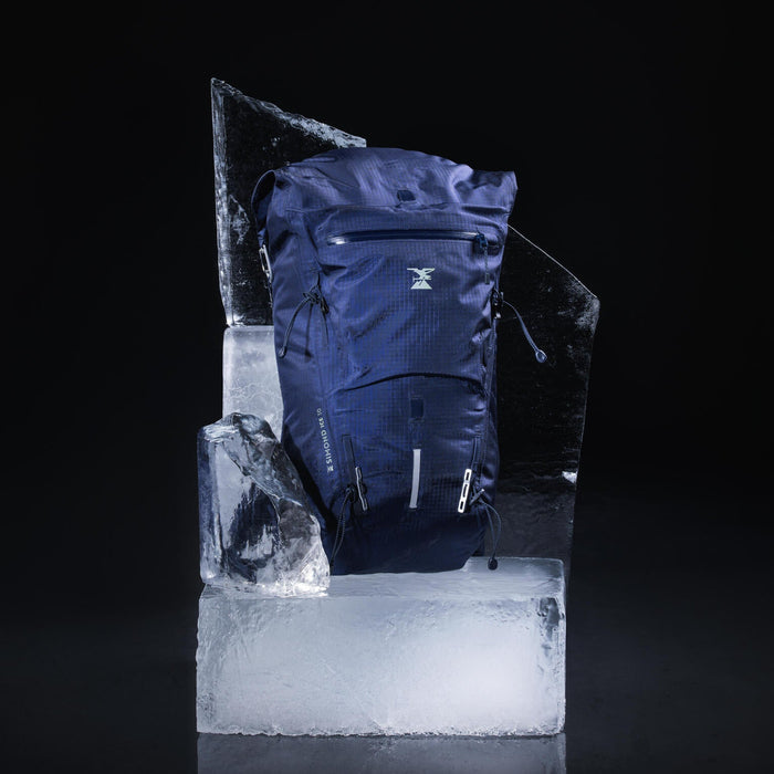 {*asphalt-blue-8647115*}