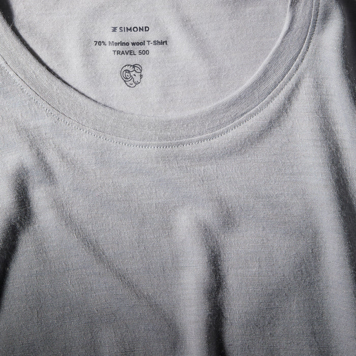 {*steel-gray-8789726*}