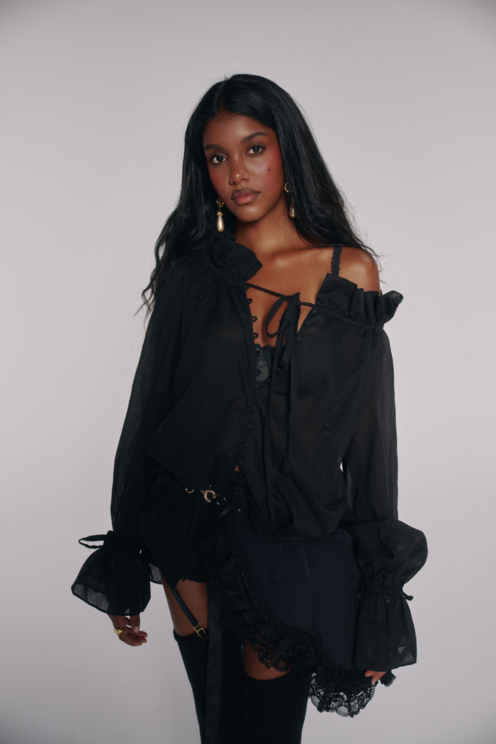 The Caviar Cotton Shakespeare Blouse