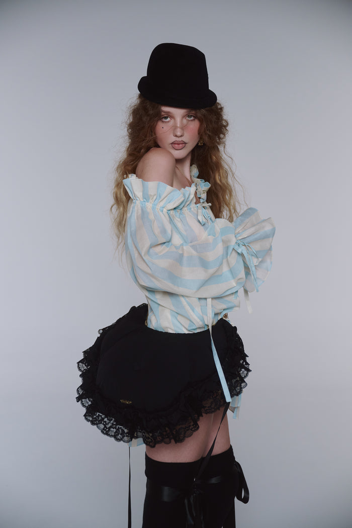 The Seaside Cure Shakespeare Blouse