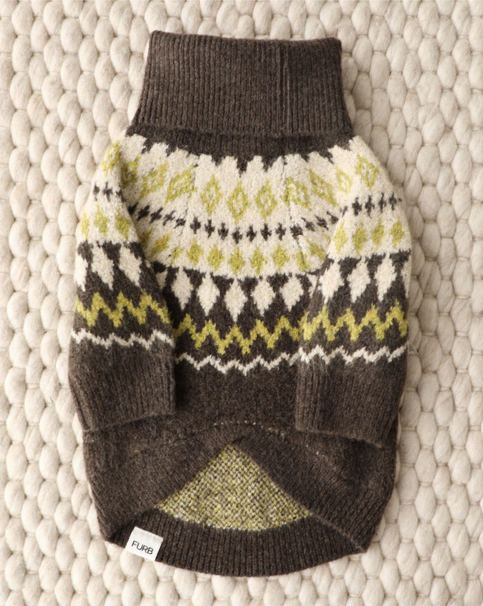 Soft knit fair isle dog sweater offering comfort and seasonal charm, perfect for casual walks, suited for Boston terriers and Frenchies
