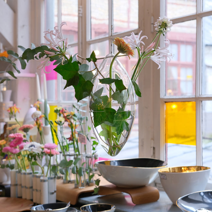 VASE PARESSEUX